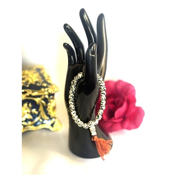 Natural Tibetan Yak Bone Om Bracelet 8mm Prayer Healing Reiki Energy - Picture 5 of 6